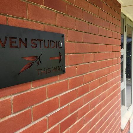 Haven Studio Hideaway Near Airport パース エクステリア 写真